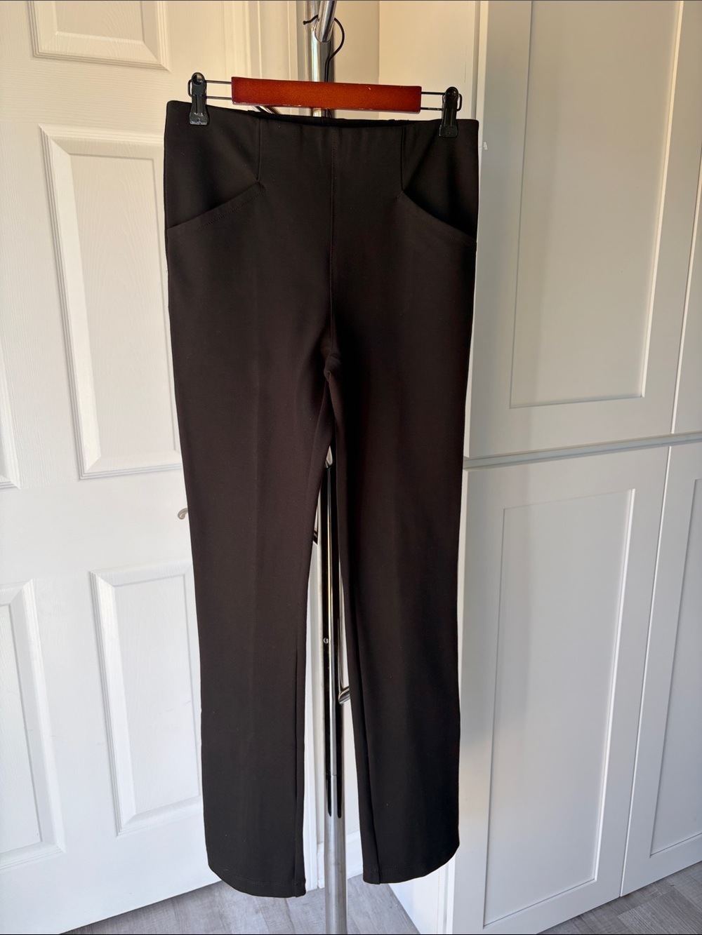 Maeve by Anthropologie Black Straight-Leg Pull-On Pointe Pants, Size S.